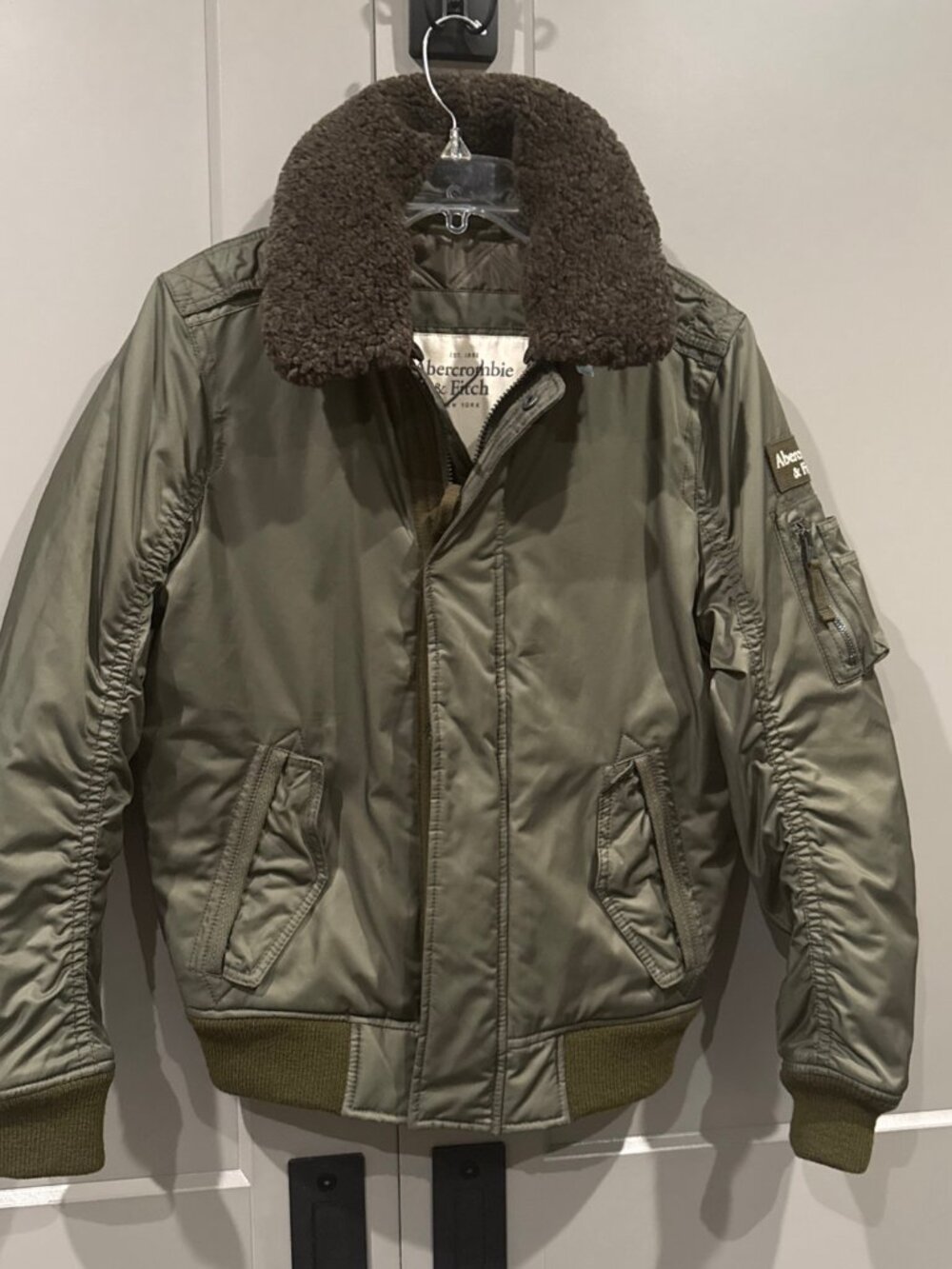 Y2K Abercrombie and Fitch Militairy Bomber Flight Jacket Sherpa Collar Mens S